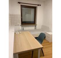 Zimmer-Wohnung in Mühldorf - 600,00 EUR Kaltmiete, ca.  28,00 m² in Mühldorf am Inn (PLZ: 84453)