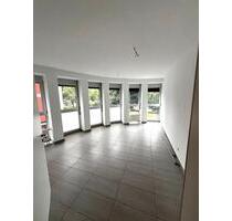 Helle 2 Zimmer Wohnung im Herzen der Stadtmitte mit Einbauküche - Aschaffenburg Österreicher Kolonie