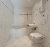 2,5 Raum mit Aufzug und Balkon ! - Chemnitz Kapellenberg