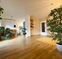 Gemütliche 3-Zimmer-Whg mit Westbalkon, Garage - provisionsfrei - Schwindegg