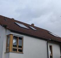 Generalsanierte 3-Zimmer DG Wohnung m. Loggia, lukrativ vermietet - Gersthofen