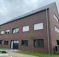 Neubau inkl. Malerarbeiten - Erdgeschosswohnung mit Garten - Rhede