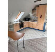 DG Wohnung - 350,00 EUR Kaltmiete, in Hohenmölsen (PLZ: 06679)