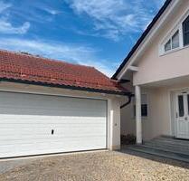 möblierte Doppelhaushälfte mit Garten & Doppelgarage 135qm - Egenhofen