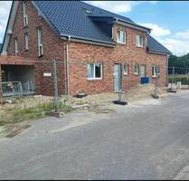 Erstbezug - Doppelhaushälfte mit Garten und Garage im Neubaugebie - Weeze