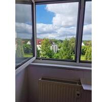 Renovierte Dachgeschosswohnung in Marienburgerhöhe - Hildesheim Itzum-Marienburg