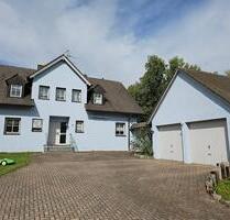 Schönes, lichtdurchflutetes Einfamilienhaus in idyllischer Lage - Bad Alexandersbad