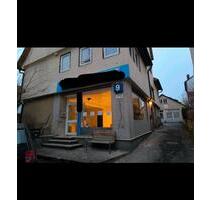 Ladenfläche -ab 01.01.2026 verfügbar (ggf. auch früher) - Stuttgart Luginsland
