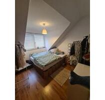 Charmante 2-Zimmer-Dachgeschosswohnung in der Südvorstadt - Leipzig