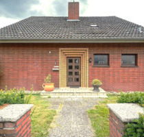 Einfamilienhaus mit Garten, Balkon und Terasse - Weener