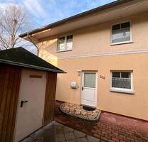 Reiheneckhaus mit CarportGartenKaltenkirchen 1860 € gesamt - Henstedt-Ulzburg