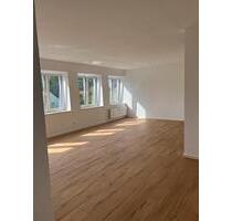 Schicke große Wohnung im Zentrum von Rastede