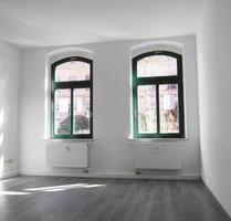 Prima Single-Wohnung mit großem Bad (Wa. + Du.) und Balkon - Chemnitz Rabenstein