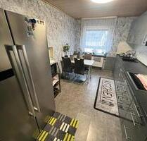 Modernisierte 4 Zimmerwohnung mit Garage und großer Gartenfläche - Offenburg
