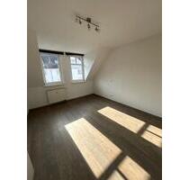 Gemütliche 2-Zimmer-Wohnung mit Stellplatz und Balkon - Magdeburg Ottersleben