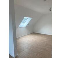 Dachgeschoss Wohnung - 850,00 EUR Kaltmiete, in Haßfurt (PLZ: 97437)