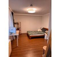 Ruhige, gemütliche 1-Zimmer-Einliegerwohnung zur Zwischenmiete - Stuttgart Hedelfingen