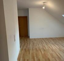 Wunderschöne 2-Zimmer-Dachgeschosswohnung in Beeskow – ab sofort verfügbar!