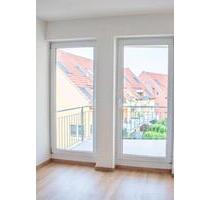 Helle 2 Raumwohnung mit Balkon und Tiefgarage - Heidenau