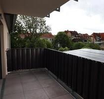 2-Zimmer Wohnung mit Einbauküche, Balkon, Aufzug und PKW Stellplatz - Mühlhausen (Thüringen)