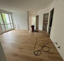 3 Zimmer Wohnung komplett neu Renoviert - Öhringen