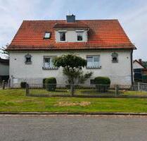 Haus mit zwei Doppelhaushälften - Battenberg (Eder)