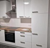 Helle 2-Zimmer-Wohnung mit Einbauküche - Waldfischbach-Burgalben