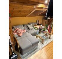 Teilmöblierte Dachgeschosswohnung in Füssen – ab 01.03.2026