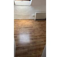 Dachgeschoss Wohnung 40 m² zu vermieten - Gelsenkirchen Gelsenkirchen-West