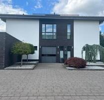Stadtvilla Haus Einfamilienhaus Lotte Nähe Osnabrück Pool