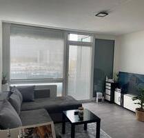 Wir bieten 1 Zimmerwohnung gegen eine 2.5-3 zimmer Wohnung - Köln Rodenkirchen