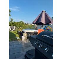 Haus mit Garten und 2x Parkplätze Garage, Wärmepumpe u Kamin - Holzgerlingen