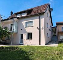 Einfamilienhaus - 4.900,00 EUR Kaltmiete, ca.  200,00 m² in Stuttgart (PLZ: 70599) Birkach