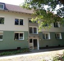 tolle, frisch sanierte 3-Zimmer-Wohnung im EG mit großem Balkon - Bochum Bochum-Mitte