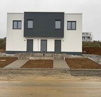 Modernes Doppelhaus mit hochwertiger Ausstattung im Neubaugebiet - Wetzlar Hermannstein