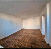 Gewerbe Laden Jakobertor Kiosk, Barbershop, Nagelstudio,Kosmetik - Augsburg Pfersee