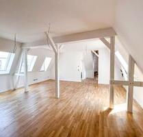 Charmante Maisonette mit Dachterrasse und Domblick – 3 Zimmer - Zwickau