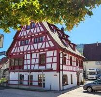 Schmuckstück mit Historie - 500,00 EUR Kaltmiete, ca.  74,00 m² in Jungingen (PLZ: 72417)