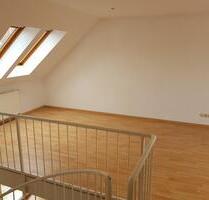 Sehr schöne 4-Zimmer Maisonette-Wohnung mit SW-Balkon + Carport - Lübeck Sankt Jürgen