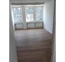 Büro- undoder Beratungsräume - 550,00 EUR Kaltmiete, ca.  22,00 m² in Berlin (PLZ: 10589) Charlottenburg-Wilmersdorf