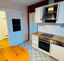 Wohnung mit Südbalkon und 2 Schlafzimmern - Burbach