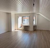 Stadtnahe 2,5-Zimmer Wohnung mit Tiefgarage und 2 Balkonen - Bad Säckingen