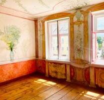 Traumhafte Altbauwohnung mit Terrasse, am Stadtplatz in Straubing