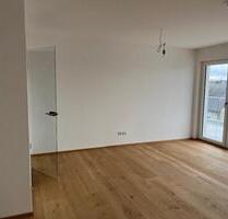 Neuwertige helle 3-Zimmer-Wohnung m. Balkon in Hemau zu vermieten