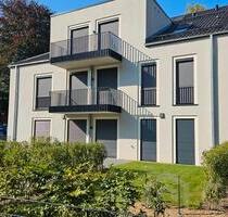 Modern und im Grünen - 3-Zi.-Wohnunug mit großer Terrasse + Außenstellplatz! - Stapelfeld