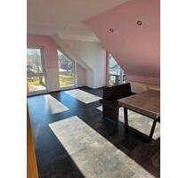 4 Zimmwr Wohnung zu vermieten. - 900,00&nbsp;EUR Kaltmiete, ca.&nbsp; 85,00&nbsp;m&sup2; in Albstadt (PLZ: 72458)