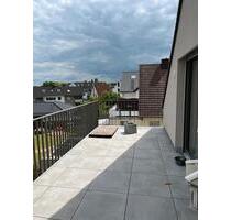 Moderne 2-Zimmer-Dachgeschosswohnung mit großem Balkon - Bielefeld Heepen