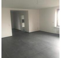 Frisch sanierte 4-Zimmer-Wohnung mit Garten & Terasse in Sehnde