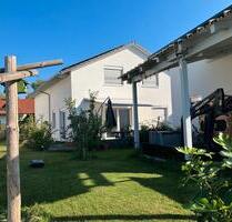 Einfamilienhaus mit Garage, Garten, Option auf Einliegerwohnung - Hohentengen am Hochrhein