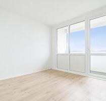 Traumhafte 2-Raum Wohnung mit Balkon in der Nördlichen Neustadt! *mit EBK-Option* - Halle (Saale) Halle-Neustadt